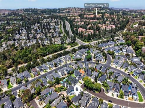 16 Deer Creek Lane, Laguna Hills, CA