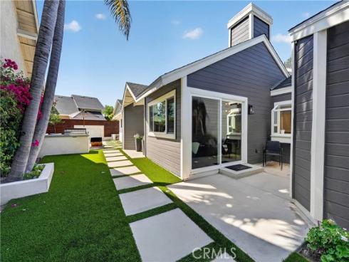 16 Deer Creek Lane, Laguna Hills, CA