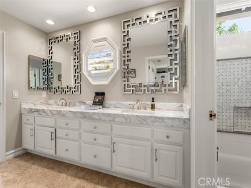 25472 Rapid Falls , Laguna Hills, CA