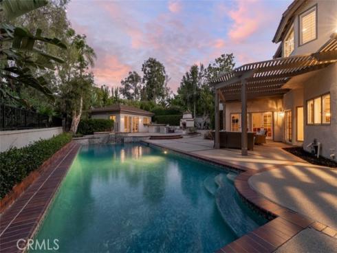 25472 Rapid Falls , Laguna Hills, CA