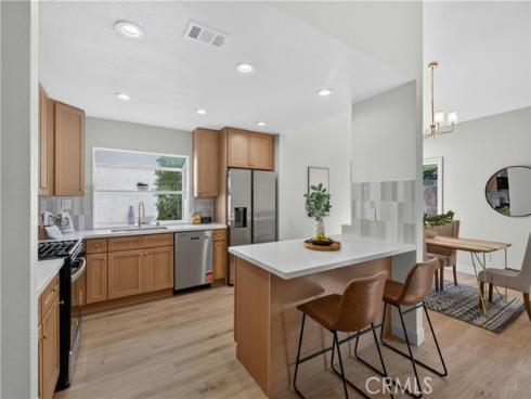 43 Oxbow Creek , Laguna Hills, CA