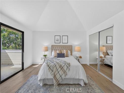 43 Oxbow Creek , Laguna Hills, CA