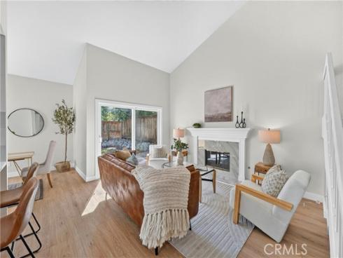 43 Oxbow Creek , Laguna Hills, CA