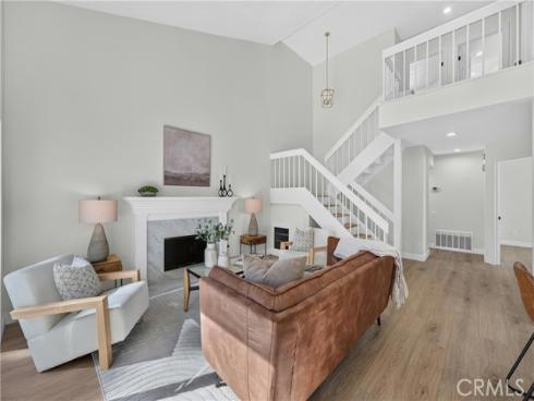 43 Oxbow Creek , Laguna Hills, CA