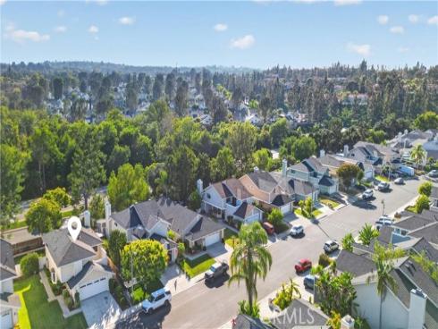 43 Oxbow Creek , Laguna Hills, CA