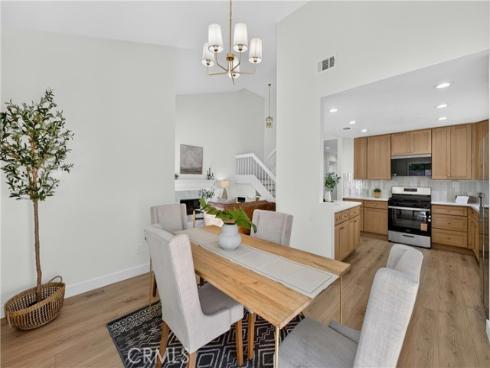 43 Oxbow Creek , Laguna Hills, CA