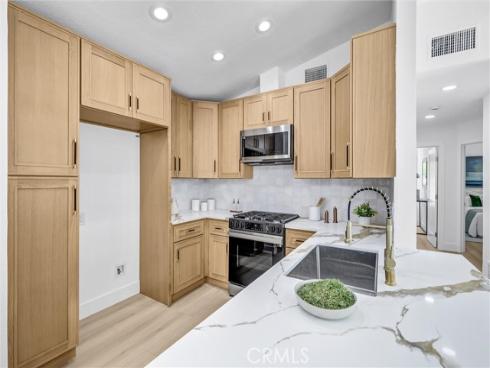 8 Misty Creek , Laguna Hills, CA