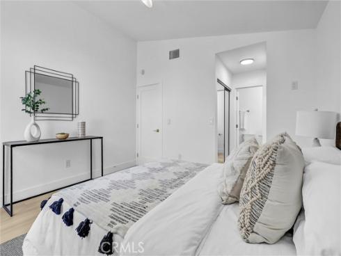 8 Misty Creek , Laguna Hills, CA