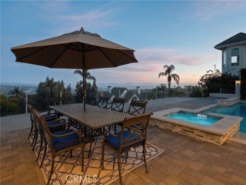 4 Old Ranch , Laguna Niguel, CA