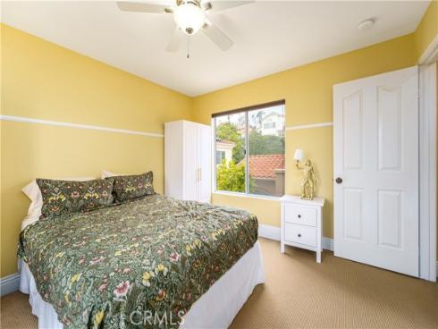 21 Mikro , Laguna Niguel, CA