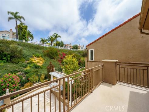 21 Mikro , Laguna Niguel, CA