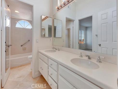 40 Marseille , Laguna Niguel, CA