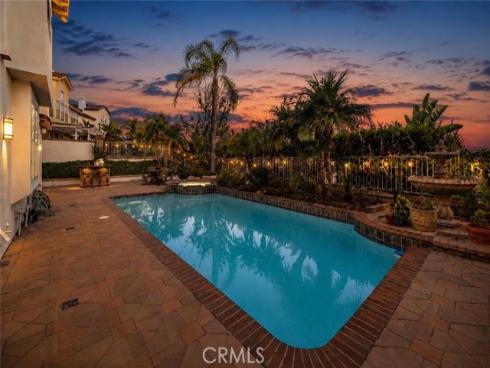 14 Pembroke Ln , Laguna Niguel, CA