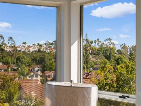 24826 Oxford , Laguna Niguel, CA