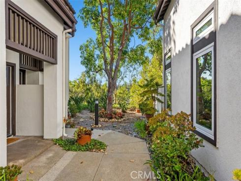 3 Silver Glade 229 , Laguna Niguel, CA