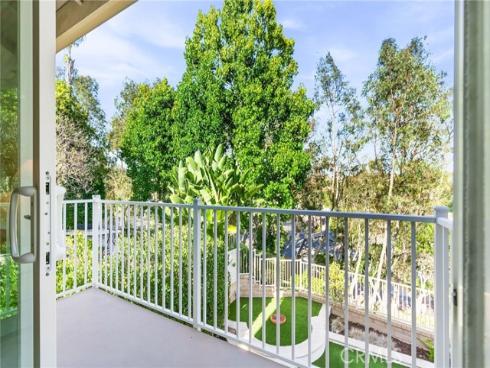 29572 Michelis , Laguna Niguel, CA