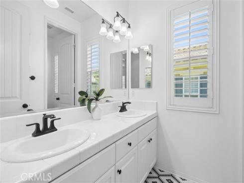 10 Newton Court, Laguna Niguel, CA