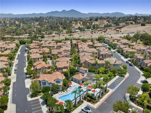 10 Newton Court, Laguna Niguel, CA