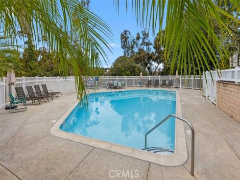 23821 Hillhurst Dr 4 , Laguna Niguel, CA