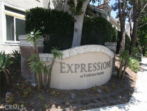 25141 La Jolla F