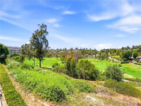 24261 Cascades Drive, Laguna Niguel, CA