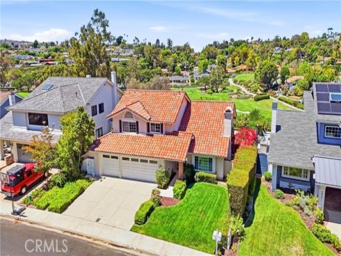 24261 Cascades Drive, Laguna Niguel, CA