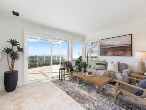 12 Byron Close , Laguna Niguel, CA