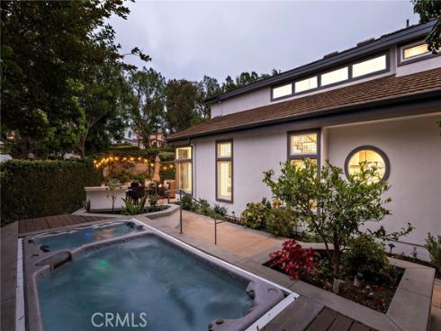 5 Glastonbury Pl , Laguna Niguel, CA