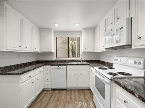 31383 E Nine 64B , Laguna Niguel, CA