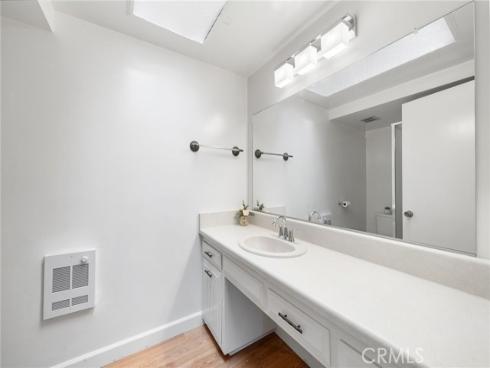 225 Avenida Majorca N , Laguna Woods, CA