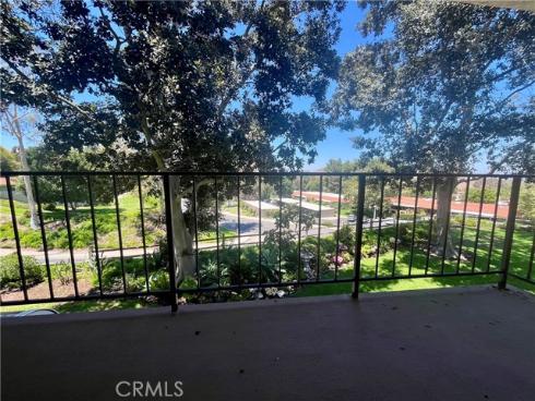 5368 Algarrobo 2F , Laguna Woods, CA