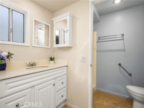 2286 Via Puerta A , Laguna Woods, CA