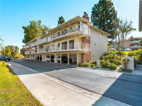 2286 Via Puerta A , Laguna Woods, CA