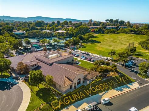 2286 Via Puerta A , Laguna Woods, CA