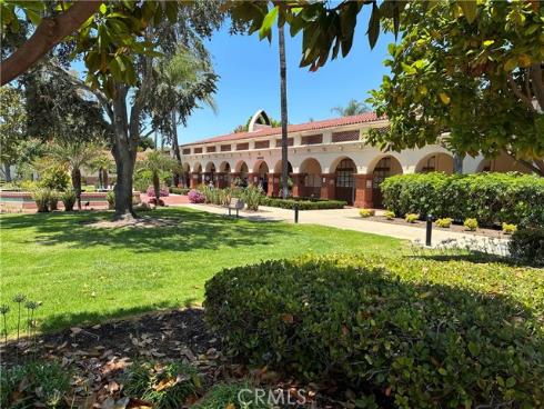 2290 Via Puerta A , Laguna Woods, CA