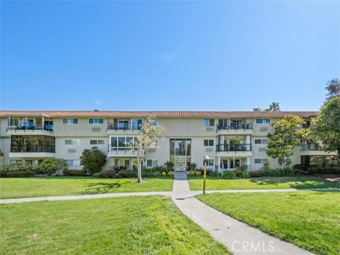 2388 W Via Mariposa  3E , Laguna Woods, CA