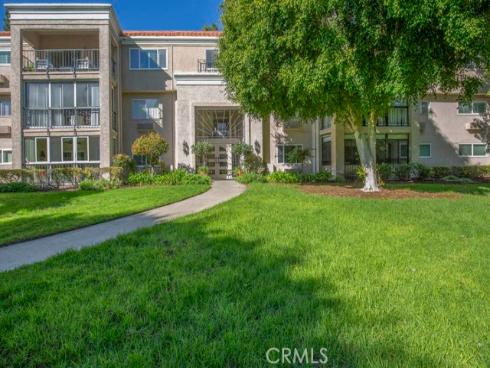 5499 Paseo Del Lago 2D , Laguna Woods, CA