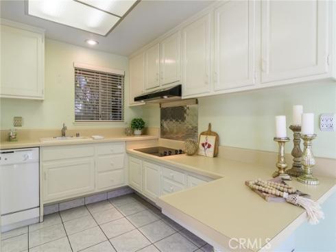 2139 Ronda Granada B , Laguna Woods, CA