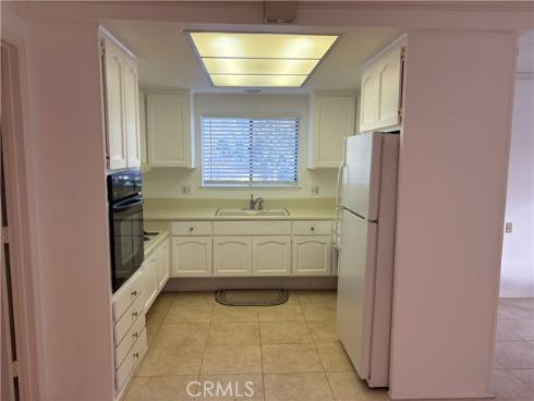 925  Ave Majorca  O , Laguna Woods, CA
