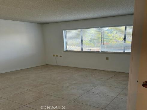 925  Ave Majorca  O , Laguna Woods, CA