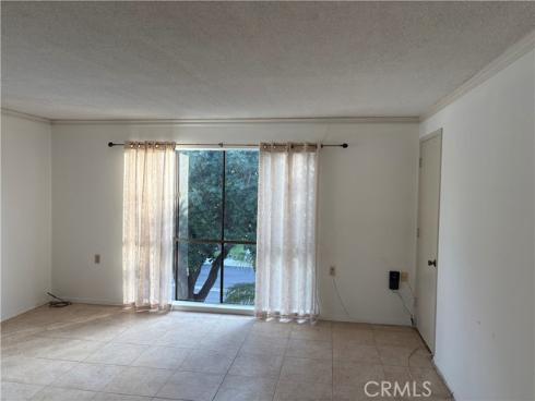925  Ave Majorca  O , Laguna Woods, CA