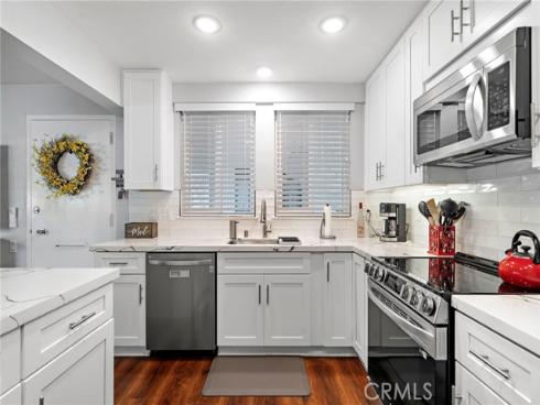 256 Calle Aragon D , Laguna Woods, CA