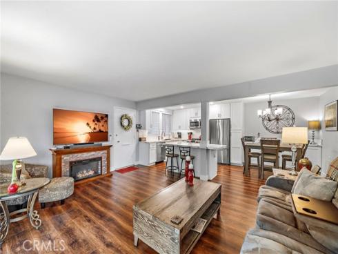 256 Calle Aragon D , Laguna Woods, CA