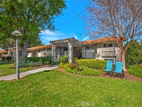 3110  Via Serena South  P , Laguna Woods, CA