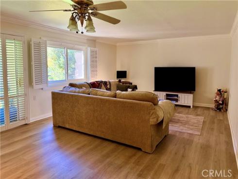 5519  Paseo Del Lago  2H , Laguna Woods, CA