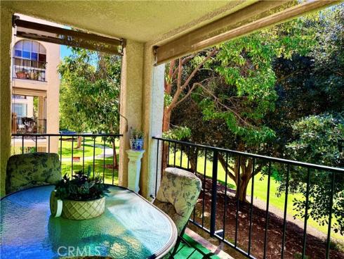 5519  Paseo Del Lago  2H , Laguna Woods, CA