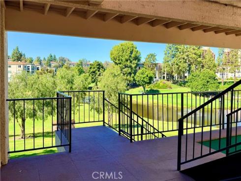 5519  Paseo Del Lago  2H , Laguna Woods, CA