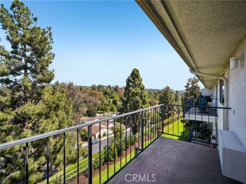 3337 Punta Alta 3C , Laguna Woods, CA