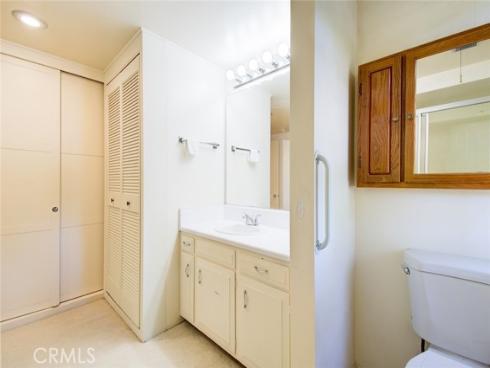 126 Avenida Majorca O , Laguna Woods, CA
