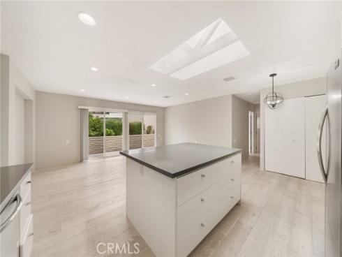 2313 Via Puerta Q , Laguna Woods, CA